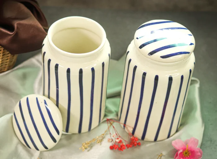 Exclusive Ceramic Straight Line Design Pickle Jar