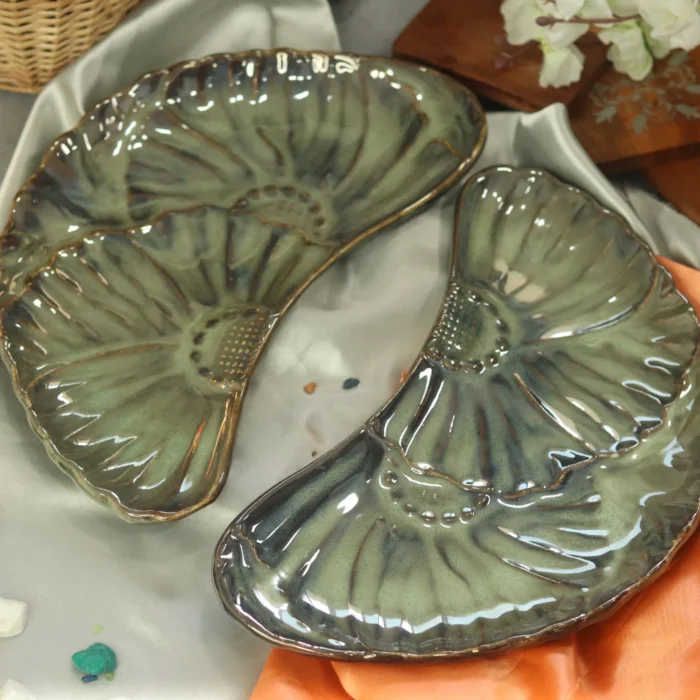 Shell Shaped Green Colour Ceramic Platter
