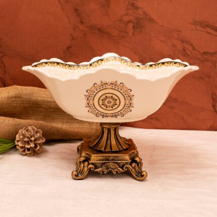 Ornament Retro Golden and White porcelain wide fruit plate 4