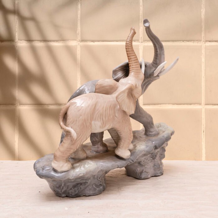 Lladro design porcelain lucky elephant pair 3